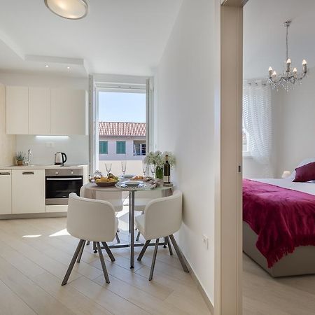 Central Boutique Apartments With Balconies, In Walking Distance To The Sea Zadar Exteriér fotografie